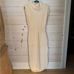 Chic Cream Sleeveless Midi Dress